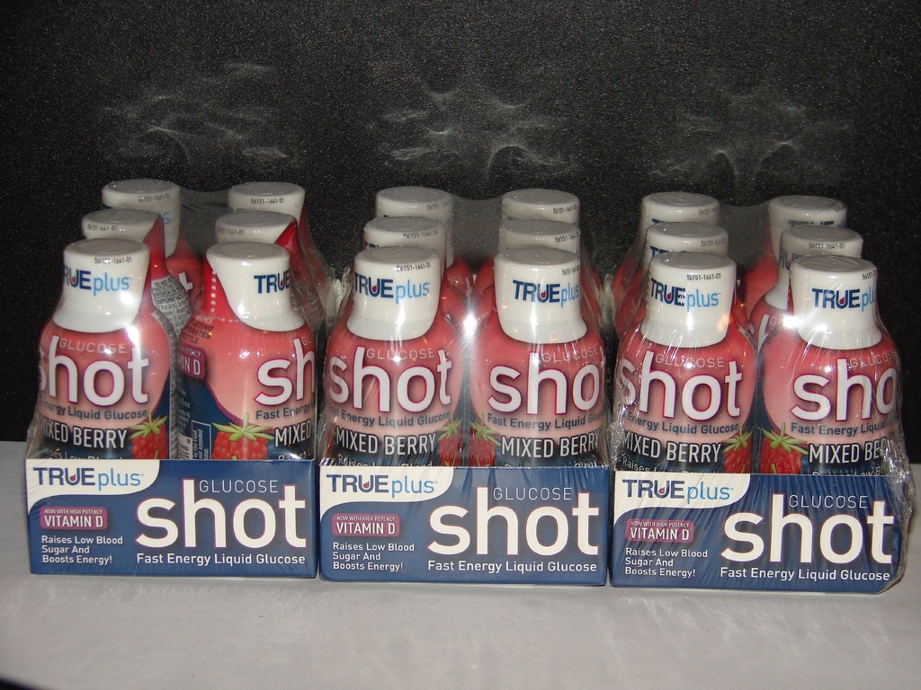True Plus Glucose Liquid Shots Mixed Berry Flavor 2oz - 18 pack (英语).