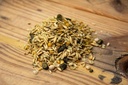 新型乡村有机物 光线下马的性能马饲料 中度工作 无玉米和无豆 12% 蛋白质 12% 认证有机和非GMO | 马饲料与谷物和 Oats 40磅