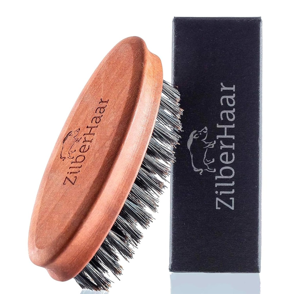 ZilberHaar Pocket Mustache and Beard Brush - Stiff Boar Bristles Small Brush - 完美的胡子梳理工具 - 解放胡子痒 - 短中短 - 欧洲制造